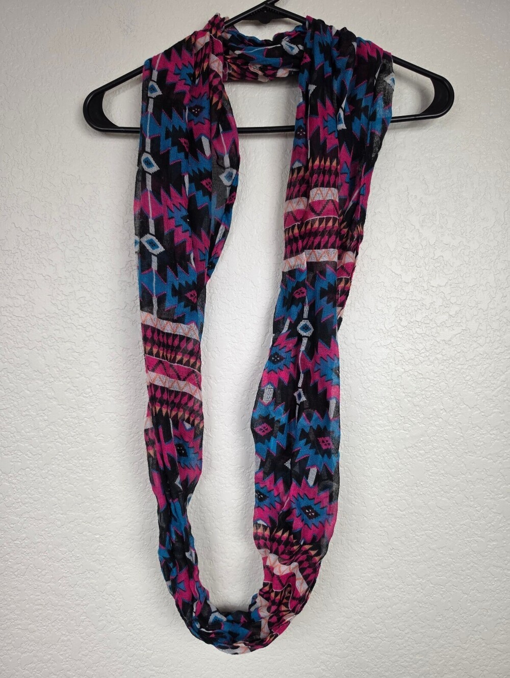 Infinity Scarf with Geometric Aztec Pattern - Picture 2 of 3